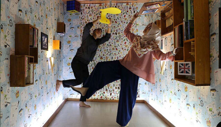 Endonezya’da 'Ters Ev' fotoğraf meraklılarının yeni mekânı oldu