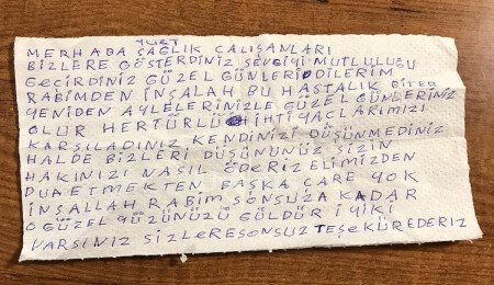 Kıbrıs’tan Türkiye’ye giden bir kişiden sağlık çalışanlarına duygusal mektup!