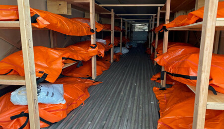 ABD'den korkunç görüntüler: Seyyar morglar bile doldu, cesetler ortada