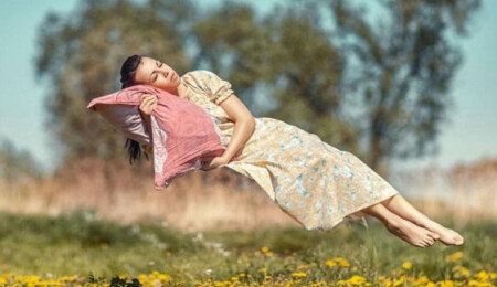 Uykuya dalarken düşme hissi neden oluşur?