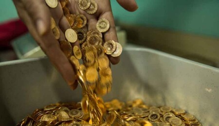 Altın durmuyor: Çeyrek altın 10 bin TL’yi geçti!