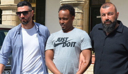 Ercan'da 13 kilo uyuşturucuyla yakalanan Muhad Baalwan ve Zakarıya Behtaher, 3 gün tutuklu kalacak