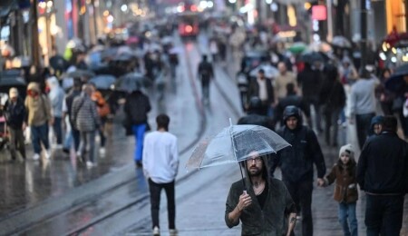 Türkiye'nin kadın nüfusu 2026'da erkekleri geçecek