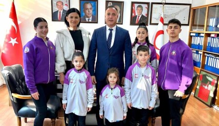 Hüseyin Cahitoğlu, Çocuk ve Gençler Fitnes Milli Takım sporcularını kabul etti