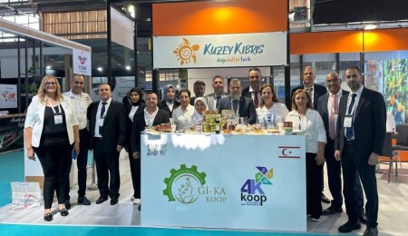 Kuzey Kıbrıs, Mezopotamya Turizm ve Gastronomi Fuarı’nda: Yöresel ürünler ikram ediliyor