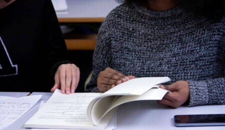 AB'de lisansüstü çalışmalarda Güney Kıbrıs'taki kadınlar ilk sırada