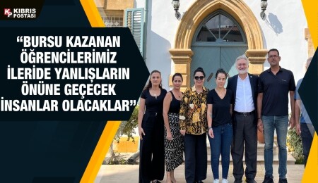 Evkaf Şampiyon Melekler bursu, başarılı gençlerin geleceğine yön veriyor