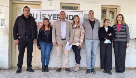 Gazimağusa Ehliyet Şubesi’nde personel eksikliği ve koşullar protesto edildi!