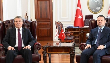 Başbakan Üstel, Ankara’da kayıplara ulaşılması için temaslarını sürdürüyor