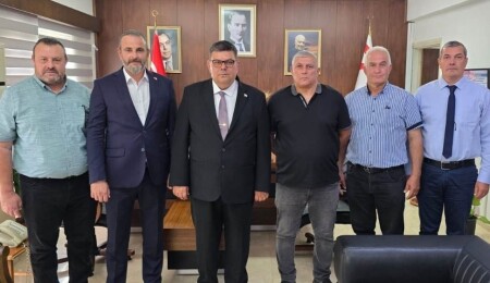 Maliye Bakanı Berova, Avcılık Federasyonu’ndan gelen heyetle görüştü