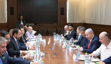 Netanyahu-Hristodulidis görüşmesine ilişkin detaylar: İki farklı anlaşma imzalanacak