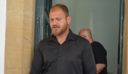 Motosikletli sürücüye çarpan zanlı teminata bağlandı