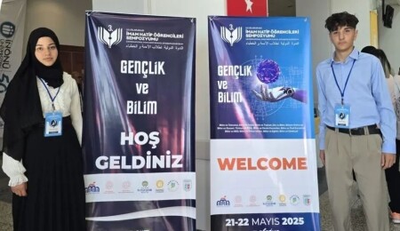 Hala Sultan İlahiyat Koleji öğrencileri Malatya’da düzenlenen sempozyuma katıldı