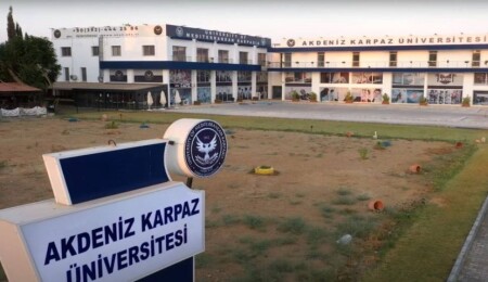 Akdeniz Karpaz Üniversitesi’nde Öğretmenlik Meslek Bilgisi Yüksek Lisans Programı açıldı