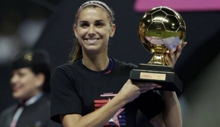 Alex Morgan, futbolu bıraktığını açıkladı