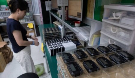 Devrim Muhafızları çağrı cihazı ve telsiz saldırılarından sonra iletişim cihazlarını yasakladı