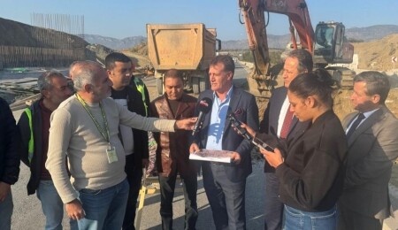 Erhan Arıklı: Girne Köprülü Kavşağı 1 Nisan'da açılıyor