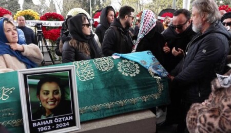 Oyuncu Bahar Öztan son yolculuğuna uğurlandı