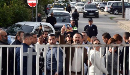 Sendikalar, hayat pahalılığı ve toplu iş sözleşmesi müdahalesine karşı eylemde: Bakanlığa CD atıldı!