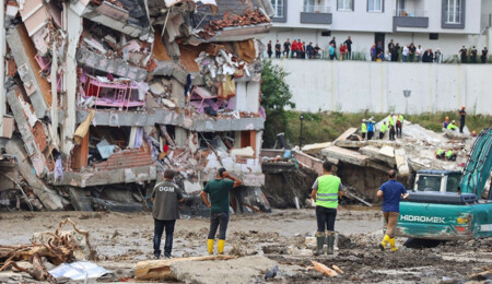 Türkiye’deki sel felaketinde can kaybı 70'e yükseldi