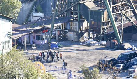 Bartın Başsavcısı ve beraberindeki heyetten Amasra'daki maden ocağında inceleme