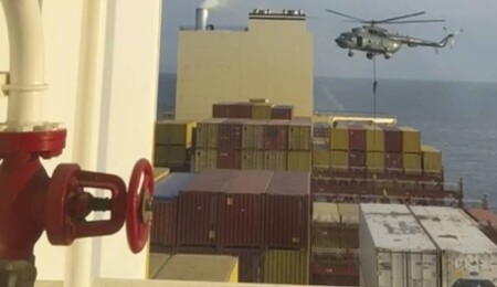 İran, İsrail bağlantılı kargo gemisine el koydu