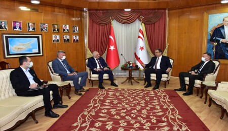 Başbakan Sucuoğlu, Trabzon Büyükşehir Belediye Başkanı Zorluoğlu’nu kabul etti