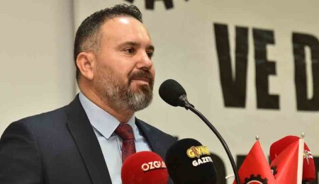 İşçi ve Emekçi Sendikaları Federasyonu, Disiplin Tüzüğü değişikliği kararına karşı eyleme destek verdi