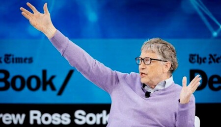 Bill Gates’ten Bezos ve Musk’a uzay eleştirisi: Dünyada yapacak çok işimiz var