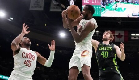 Cleveland Cavaliers, Boston Celtics'i 22 sayı geriden gelerek bozguna uğrattı