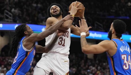 NBA'de Cavaliers, Thunder'ın 15 maçlık galibiyet serisine son verdi