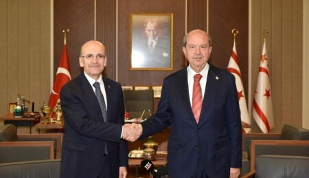 Tatar, Şimşek’i kabul etti: Küresel meydan okumalara karşı KKTC ve TC’nin duruşunu ortaya koyacağız