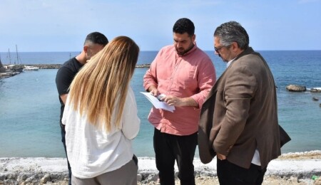 Girne Belediyesi ve İnşaat Mühendisleri Odası, Girne Kalesi mevkiinde inceleme gerçekleştirdi