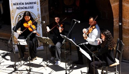 Anadolu Güzel Sanatlar Lisesi öğrencileri Lefkoşa Suriçi Sanat Buluşmaları’nda sahne alacak