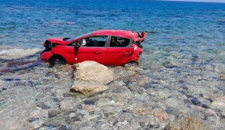 Kayalar'da park halindeki araç uçuruma yuvarlandı: Yılmaz Kemal Özatlı hayatını kaybetti