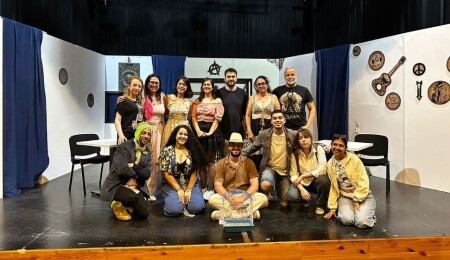 "Mucizeler Mevsimi" bu akşam 20.30'da sahneleniyor: Salı akşamı yeniden izlenebilecek!