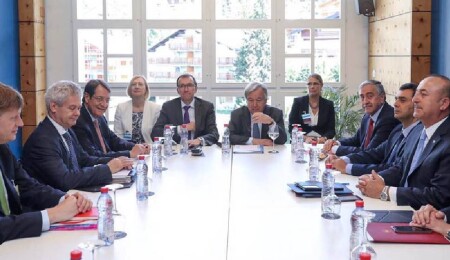 AKEL’den AB’ye mesaj: Müzakereler Guterres çerçevesinde yeniden başlamalı