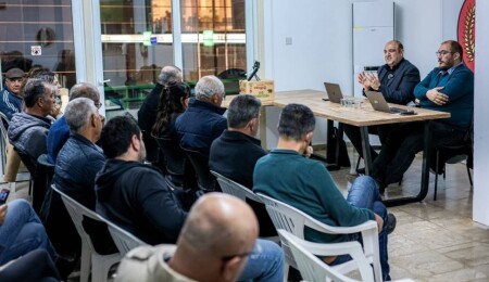 CTP Lefkoşa İlçesi'nde yüksek enflasyonun çalışma hayatına etkileri tartışıldı