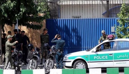 İran medyası: Bilim insanı Tabatabai evinde öldürüldü