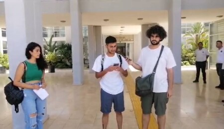 DAÜ'lü öğrenciler zamları protesto etti