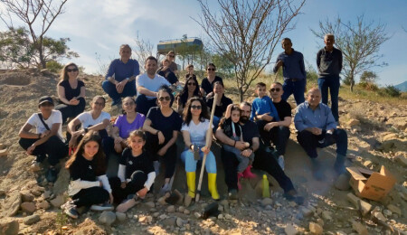 Tabipler Birliği, “daha yeşil bir Kıbrıs için” KTTB Ormanı’na fidan dikti