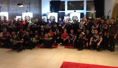 John Swayne darts ile anıldı