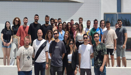 Görsel Tasarım Uzmanı Hayati Evren, DAÜ Halkla İlişkiler ve Reklamcılık Bölümü’nde seminer verdi