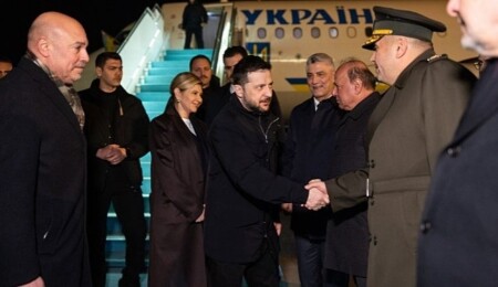 Zelensky Arrives in Turkey for Official Talks