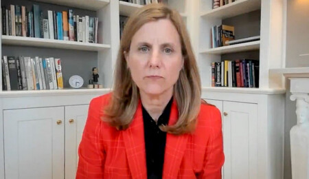 Pensilvanya Üniversitesi Rektörü baskılar karşısında istifa etti