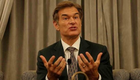 Trump, Dr. Mehmet Öz'ü doğum gününde Beyaz Saray'daki UFC etkinliğine davet etti