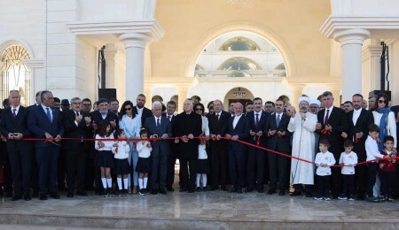 Dr. Suat Günsel Camii törenle ibadete açıldı