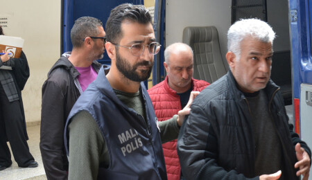 Girne’de slot oyun makinelerinde internetten kumar oynatan zanlılar teminatla serbest!