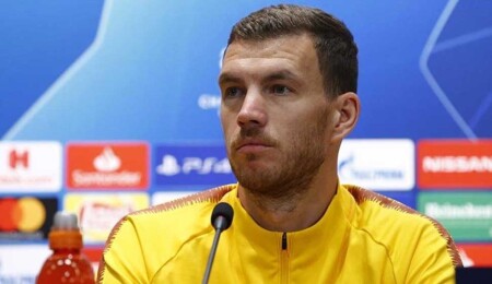 Fenerbahçe, Edin Dzeko'yu resmen duyurdu