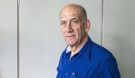 Ehud Olmert: Gazze'deki savaşın sürmesi sadece Netanyahu'ya yarıyor